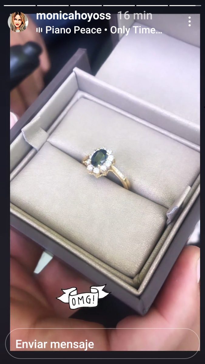 El anillo de boda de Mónica Hoyos
