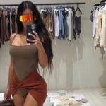 Kim Kardashian impacta con sus pies