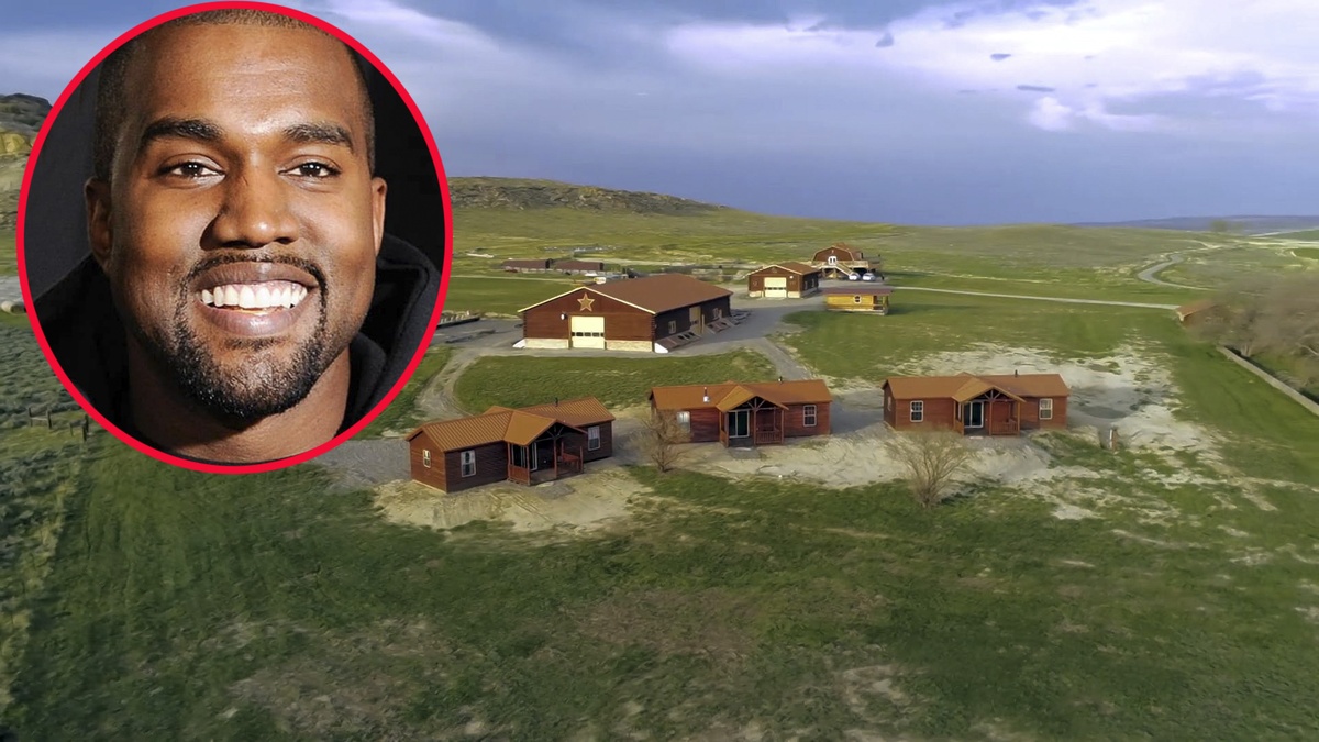 Panorámica del rancho en el que Kanye West vivió su divorcio y que ahora vende, y el cantante en una foto aparte.