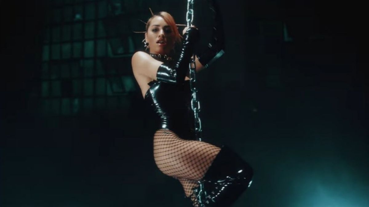 Lali Espósito lanza su primera canción del 2022 con un outfit mortal